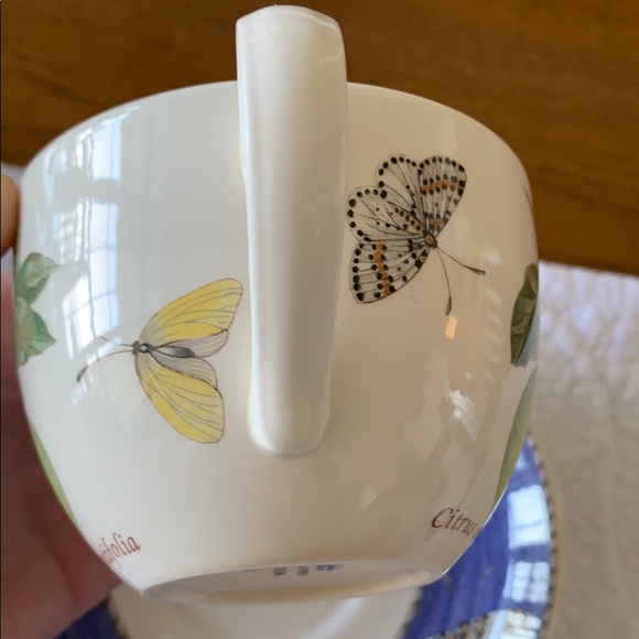 💙Wedgwood 💙Cup & Saucer x 2 - Picture 8 of 8